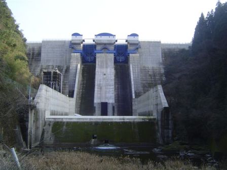 氷川ダム